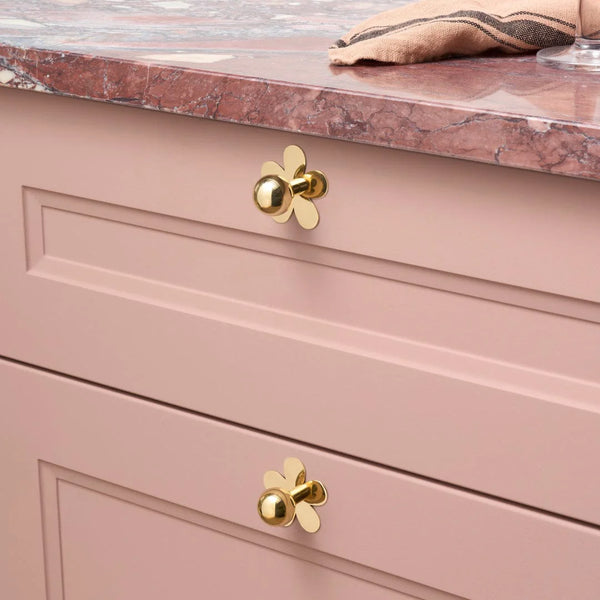 Bobbin Cabinet Knob and Flower Backplate
