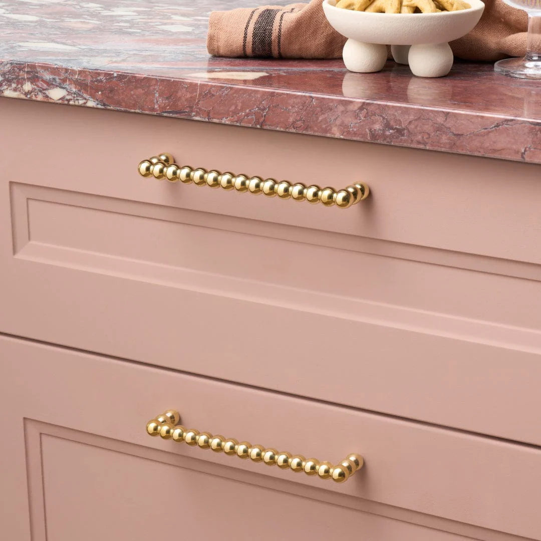 Bobbin D-Bar Cabinet Pull