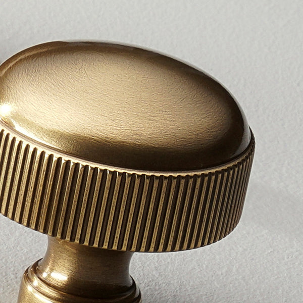 Tall Dome Linear Mesh 0702 Cabinet Knob