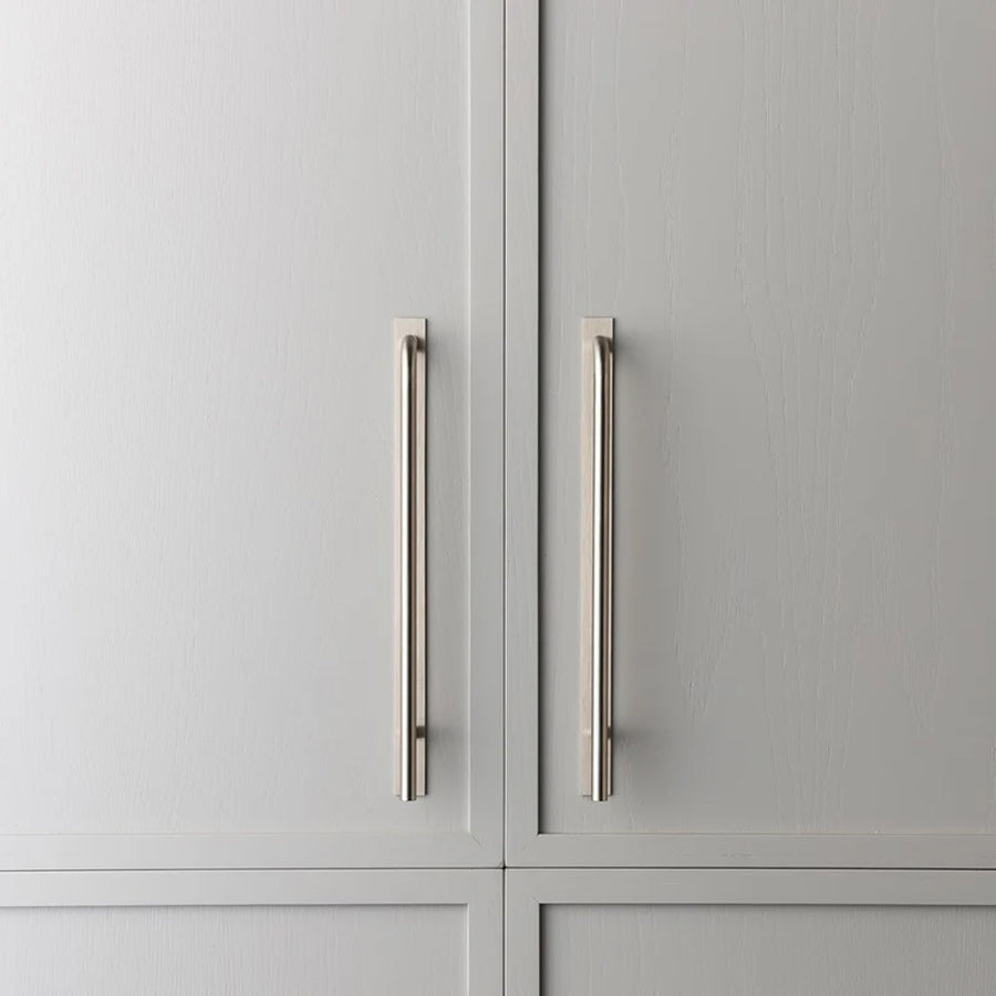 Brera Cabinet Pull and Backplate