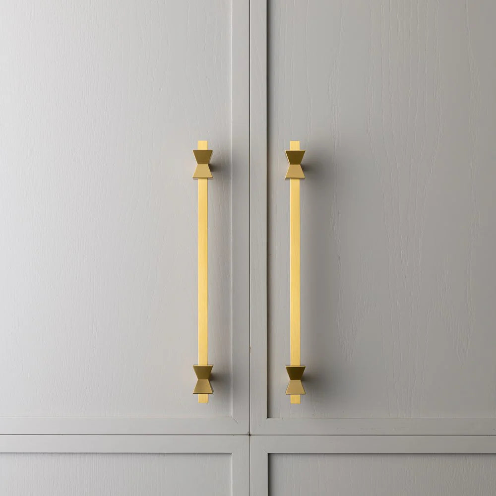 Forma Appliance Pull