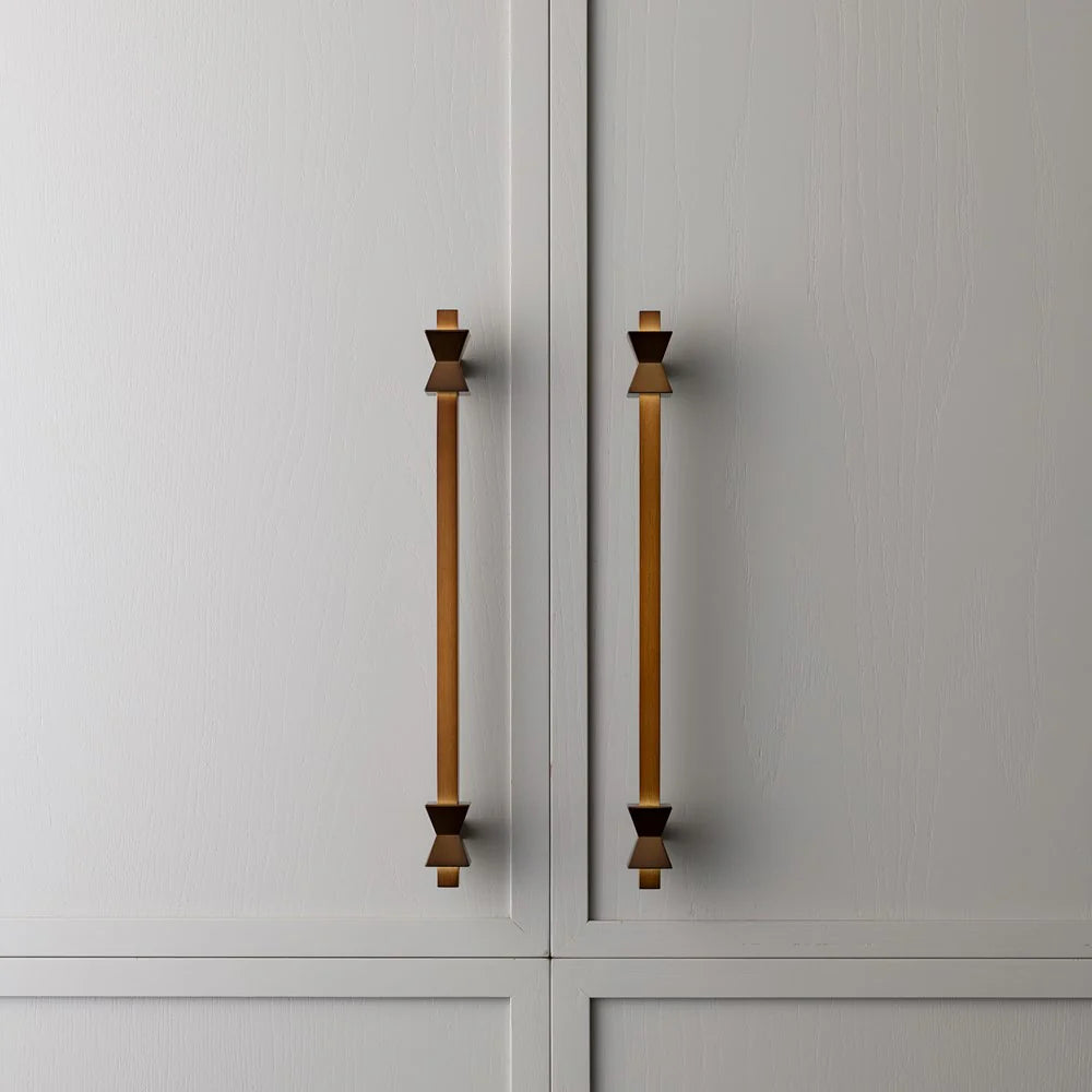 Forma Appliance Pull