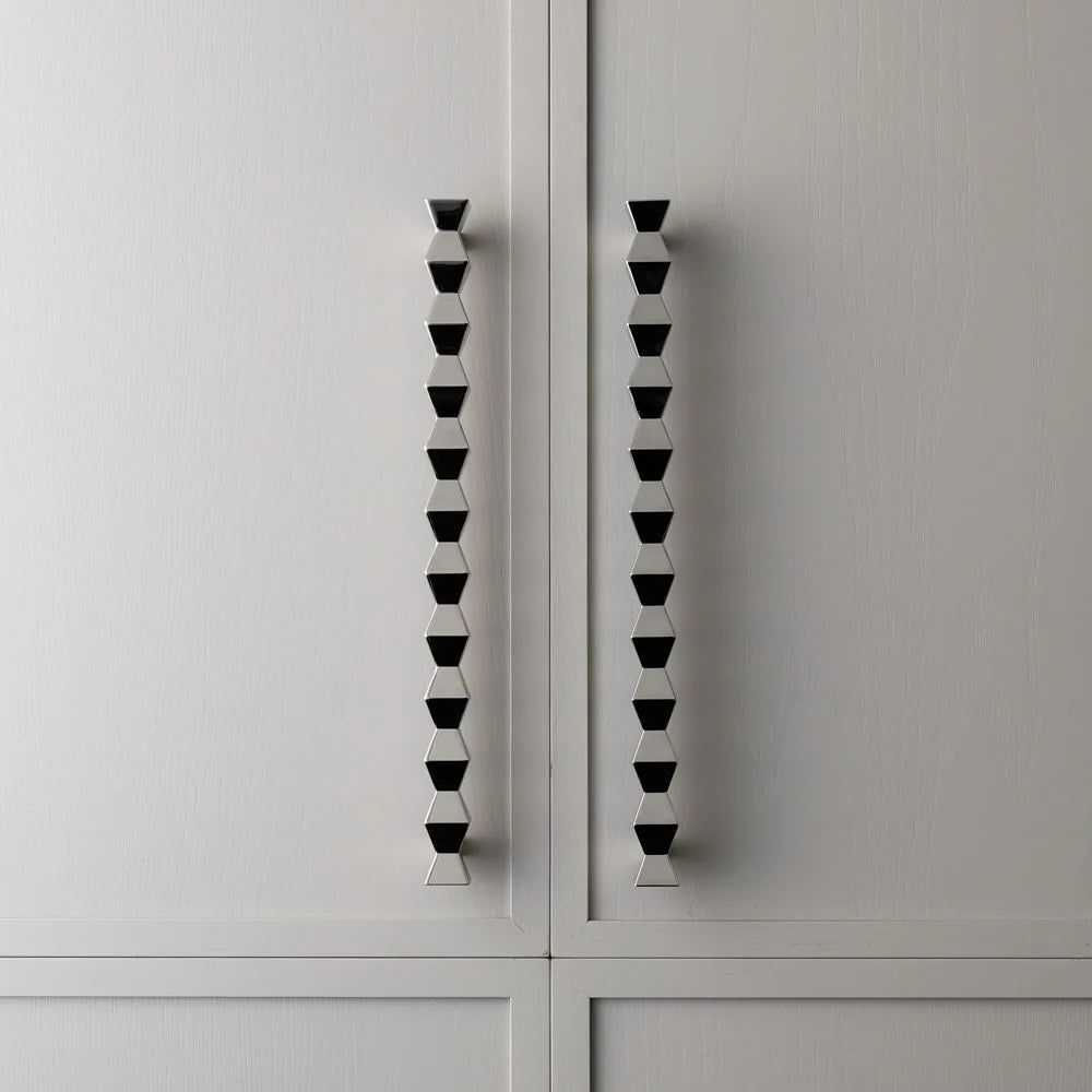 Forma Cabinet Pull