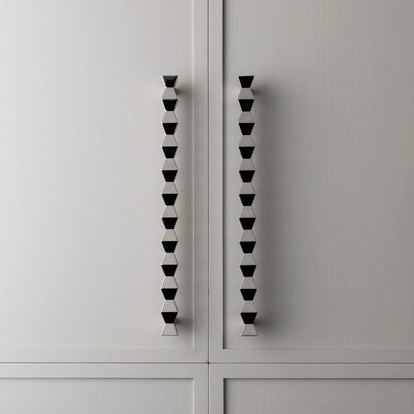 Forma Cabinet Pull