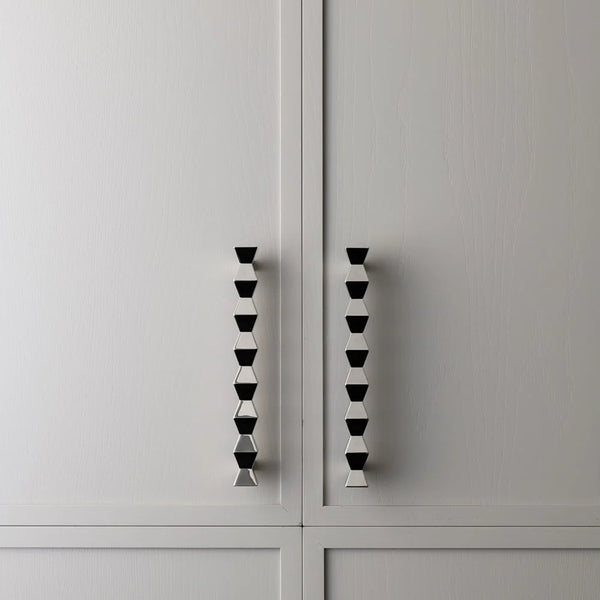 Forma Cabinet Pull