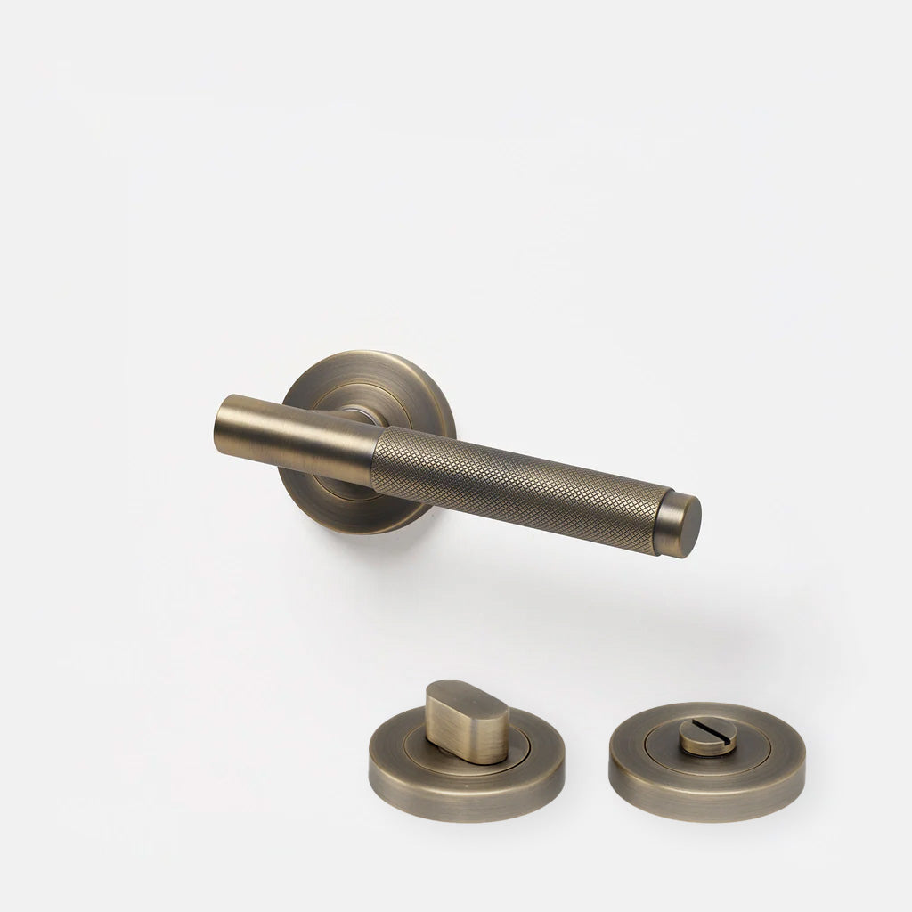 Kintore Knurled Door Lever