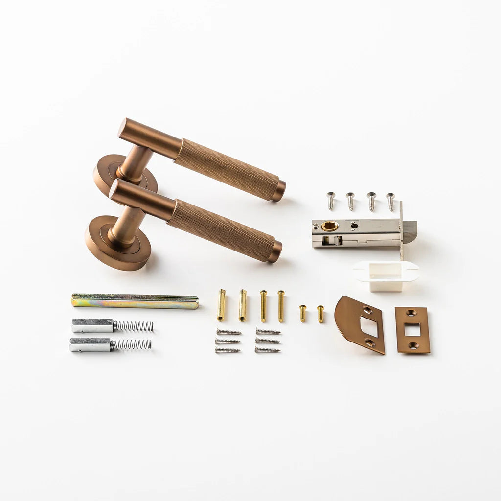 Kintore Knurled Door Lever