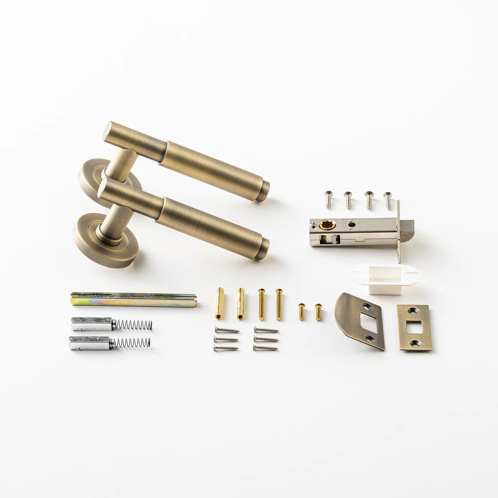 Lola Solid Brass Door Lever