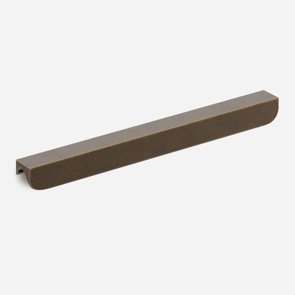 Longbridge Curved Cabinet Pull