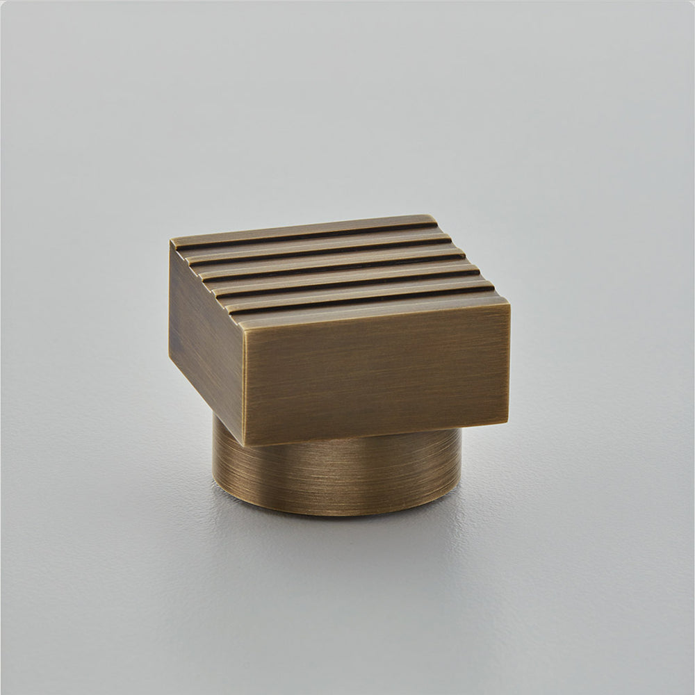 Icon Cabinet Knob