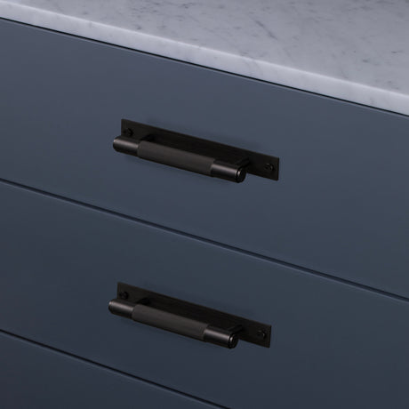 Cross Knurled Bar Cabinet Pull with Plate