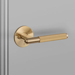 Linear Knurled Door Lever
