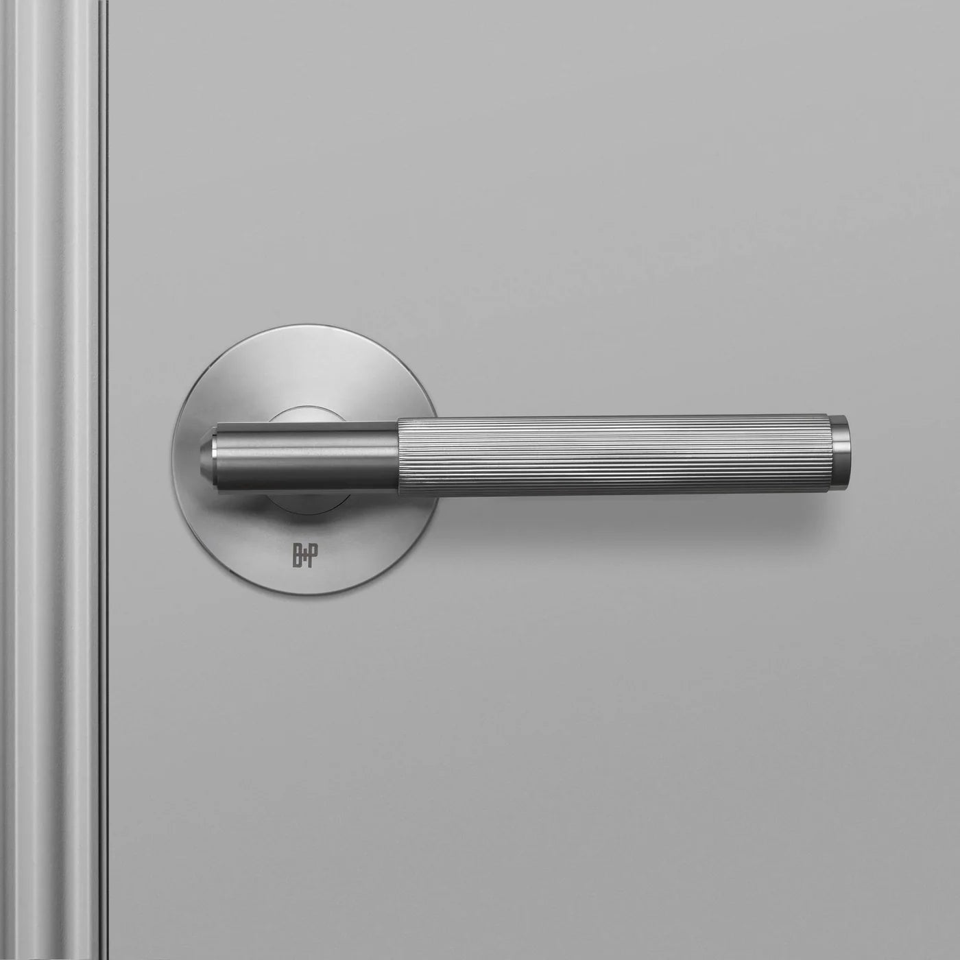 Linear Knurled Door Lever