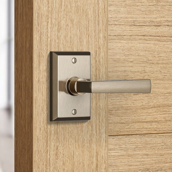 Builder Series Rectangular Reed Door Lever Set