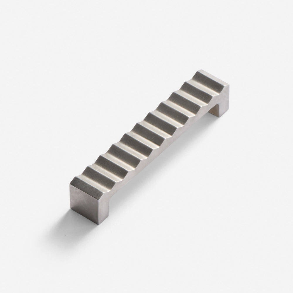 Vallon Cabinet Pull
