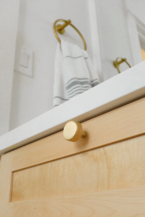 Ribbed Cabinet Knob