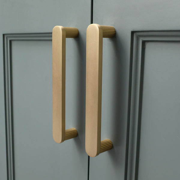 Ribbed Cabinet Pull